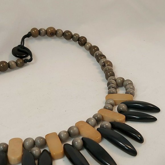 Grey Black Tagua Necklace Handmade Organic Tagua Jewelry Ecuador 17" classic bib - Picture 7 of 7
